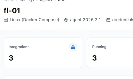 The page of the agent fi-01 on Linux with Docker Compose, running three integrations with none failing and all in sync, serving production